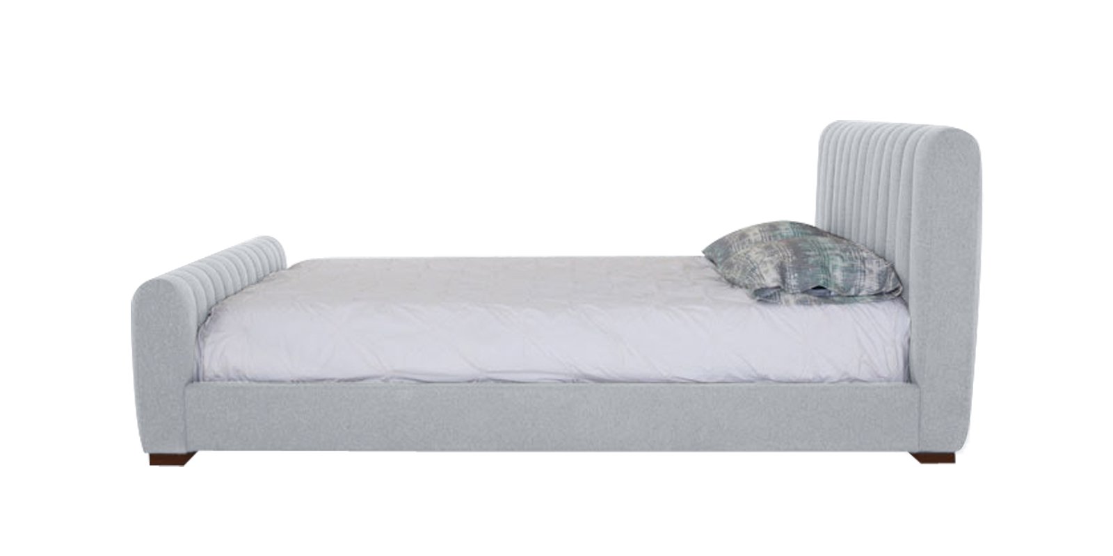 Charming Colonial Queen Size Bed